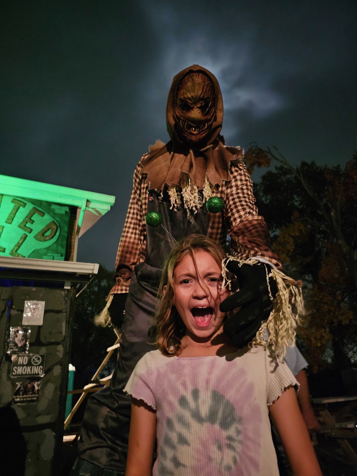 scarecrow_hand